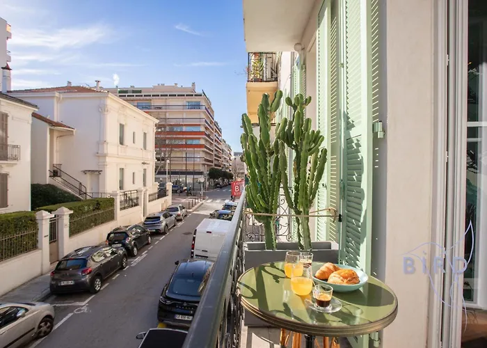 Olivette Apartment *